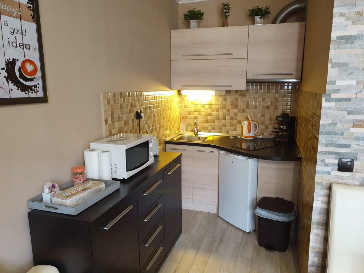 Апартаменты Baby Apartman Хайдусобосло Экстерьер фото